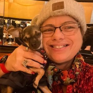 Meet your Posher, Serena